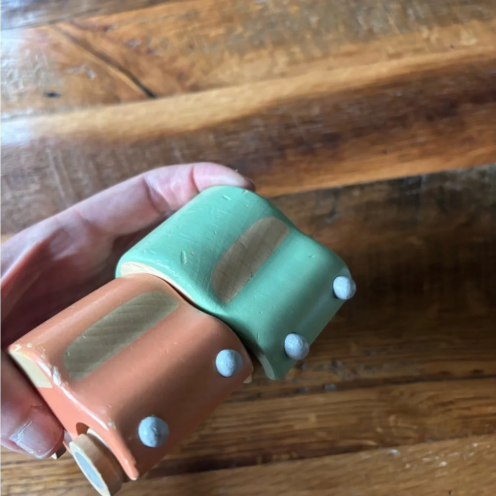 Wooden Toy Car Set - Peach and Mint - Unbranded
